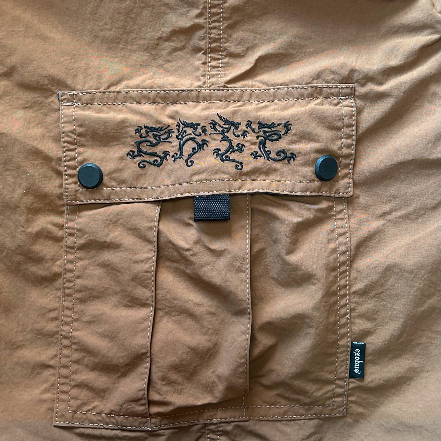 TRIBAL DRAGON SAFARI SHORTS