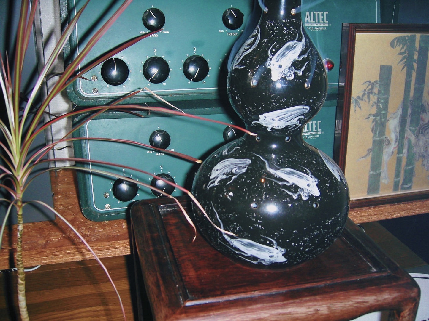 SPACE INCENSE HOLDER